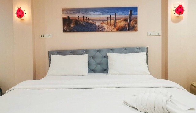 Pratubjai Hotel