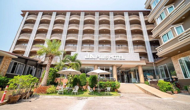 Premiere Double Stay | Relax in Seaside Luxury