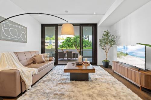 Prestige 3BR Retreat with 2 Parking Prime Sydney