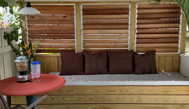 PRIVATE GARDEN SUITE - SURF-RELAX