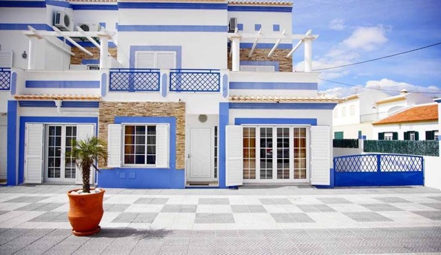 Acquamar Residence C - 3 Bedroom Townhouse in Manta Rota