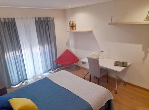 Quartos com casa de banho privada perto da Malveira