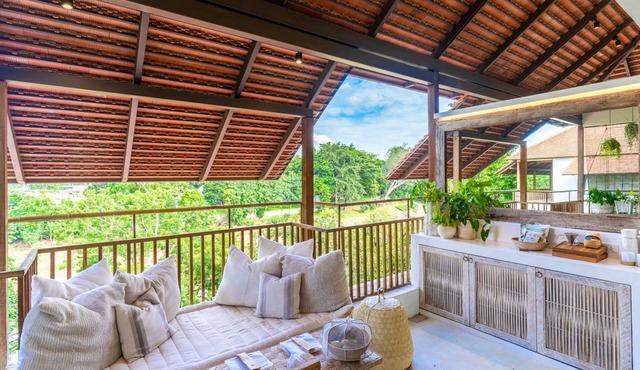 Raya Heritage - Huen Bon Suite