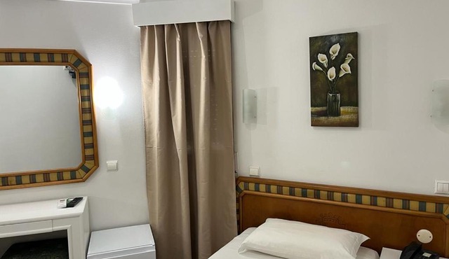 Real Caparica Hotel
