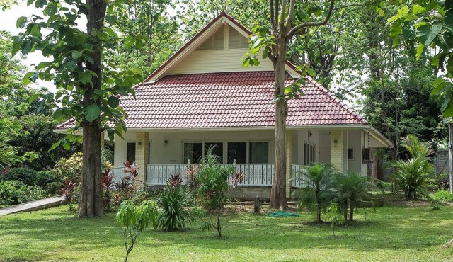 RELAXING PRIVATE RURAL HOME