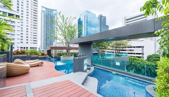 Resort Style Condo @ Heart of Bangkok-24 HOUR CHECK-IN