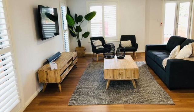 Riverside Urban Apartment