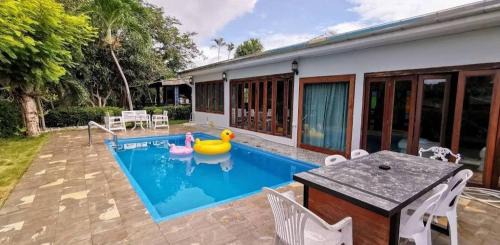 Rock Garden Beach D19 Pool Villa