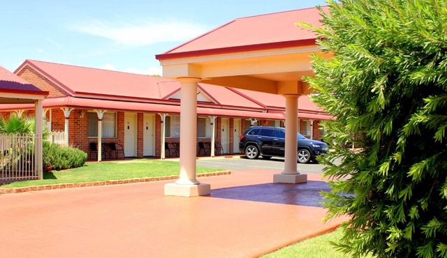 Roma Mid Town Motor Inn