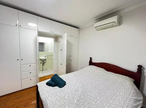 Room 93