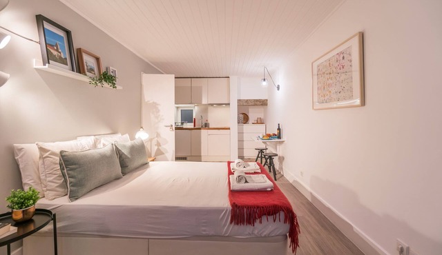 Rose 7 Studio Apartment