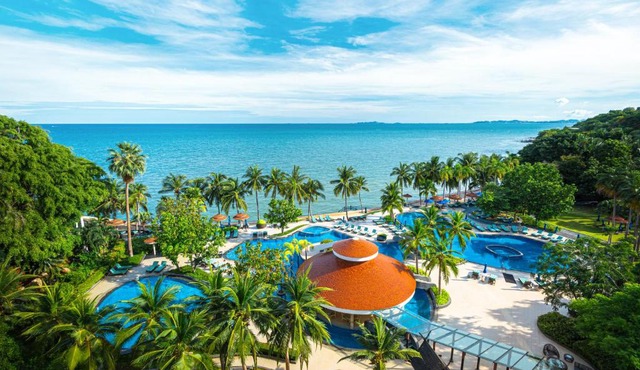 Royal Wing Suites & Spa Pattaya