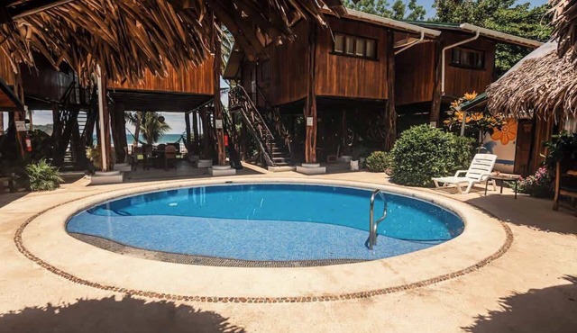 Samara Treehouse Inn Unit 3
