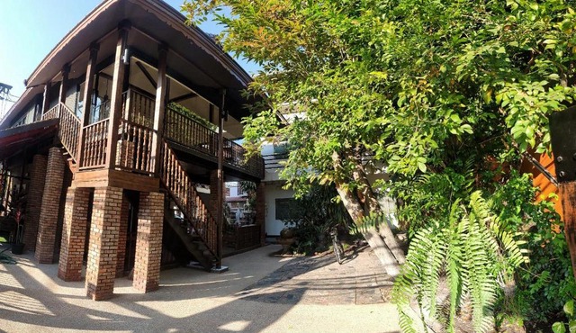Sarah Guest House