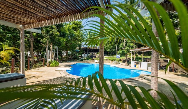 Shiralea Resort