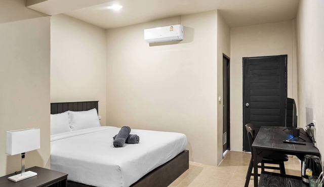 Simply Stay Chaweng-Double Room