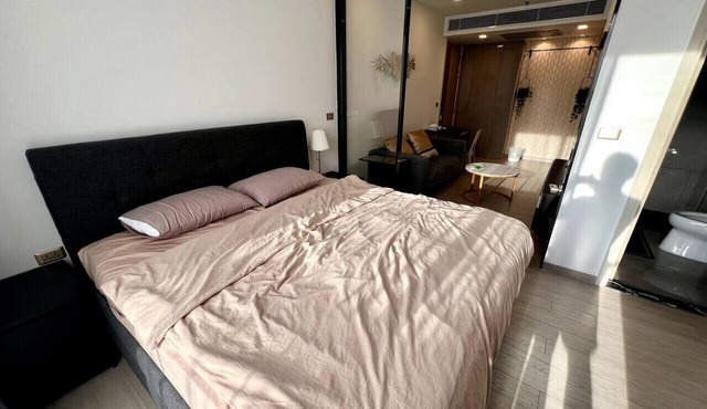 Skyview w/Golf, Pool, Gym, Patio, Movie Theater & Sauna