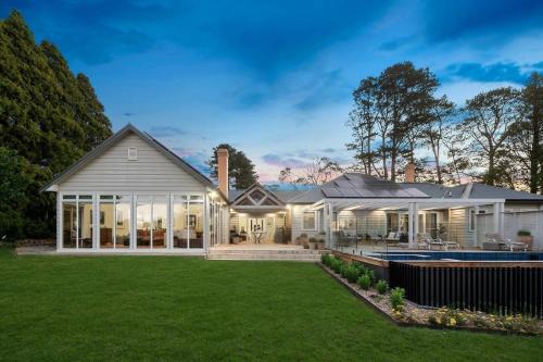 Southern Highland Estate, Private Rural Oasis.