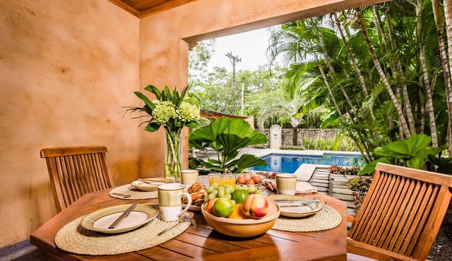 Spacious 2BR/2Bath 5 Star Villa - Steps from Blue Water & White Sand Beach