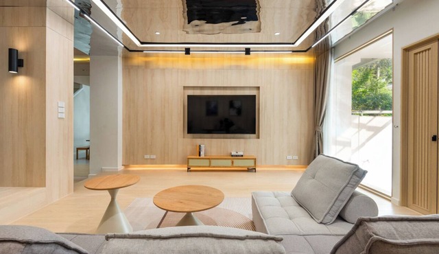 Spacious 4BR Muji Home with Loft & Pool in Ekkamai