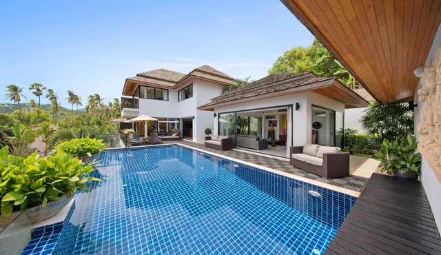 Spacious 4BR Oceanview Villa | Bophut Beach