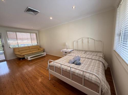 Spacious Double Room P Winston Hills