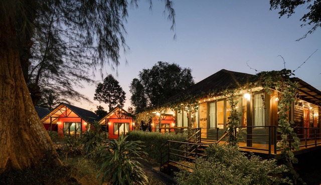 ST Resort