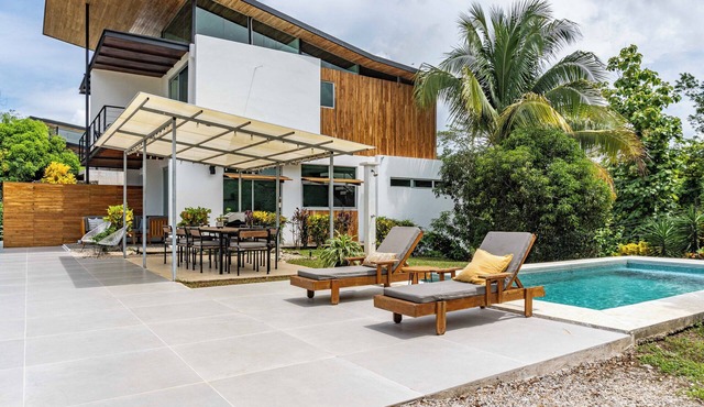 Stunning Modern Ocean View with Private Pool