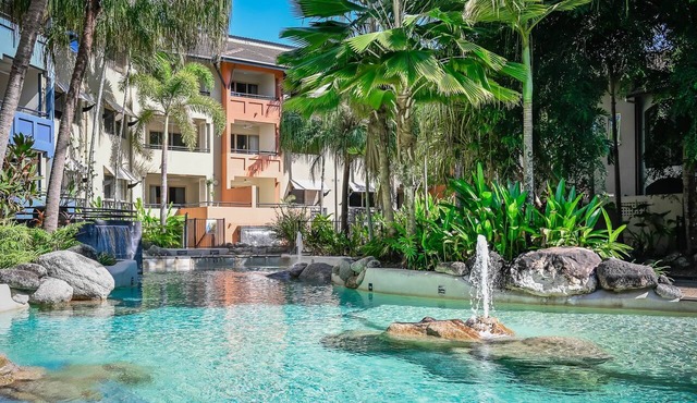 Stunning Resort Apartment w/9 Pools & Gym Access