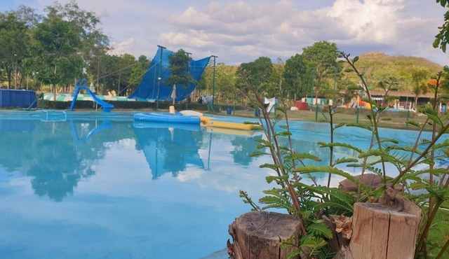 Suan Phueng Pa Wai Resort