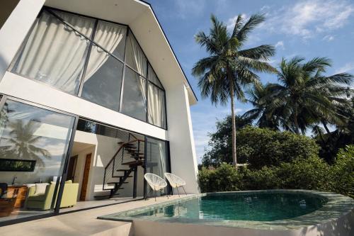 Sumba Luxury Pool Cottages