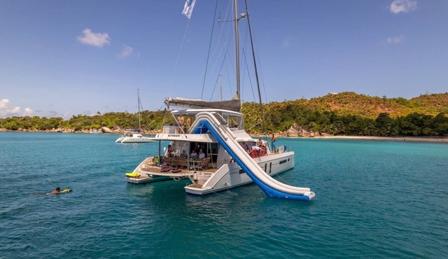 Sun-Kissed Sailing Adventure in Isla de Mahe, Seychelles