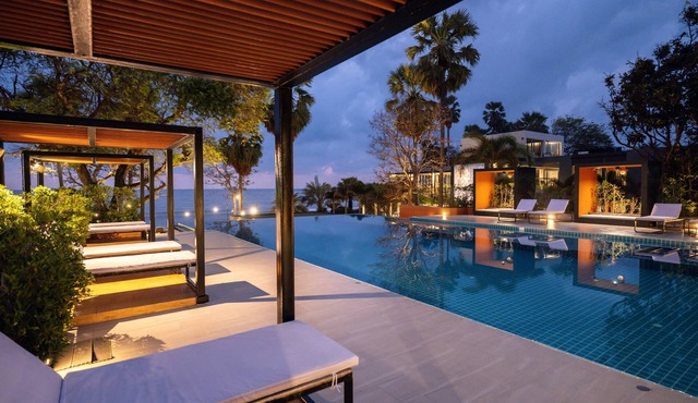 Sunshine Paradise Resort