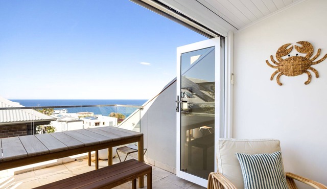 Tamarama Luxe with Ocean Views