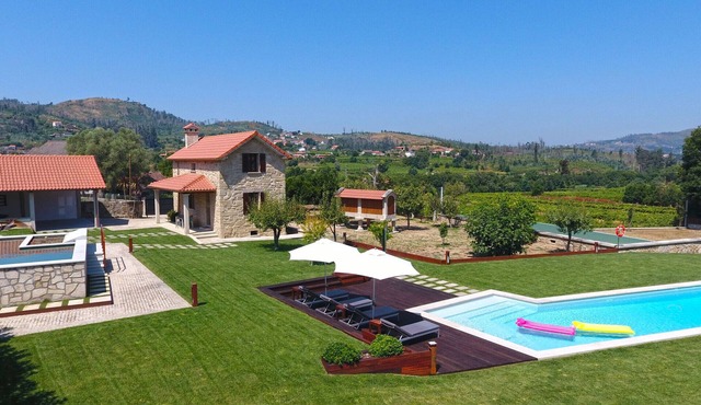 Terrada casa com piscina em Monção