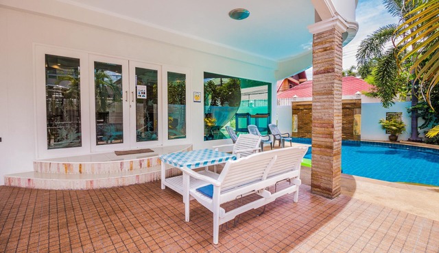 TEWAREE VILLA - PATTAYA HOLIDAY HOUSE - WALKING STREET