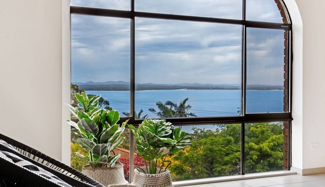 The Bay- Stunning water views