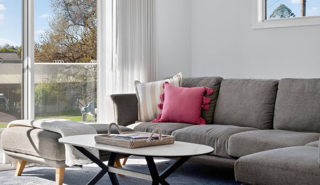 The Forsyth. Stylish 4-Bed. Near CBD.