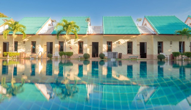 The Green Beach Resort