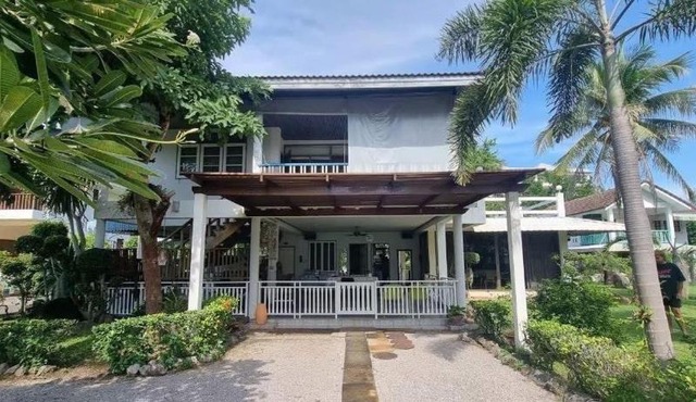 The Rich Instantly Home