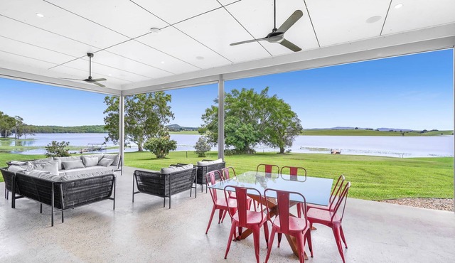 The Ski Shack - Lake Tinaroo