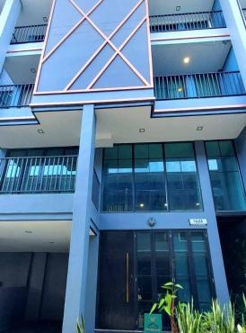 The Skyone Poshtel