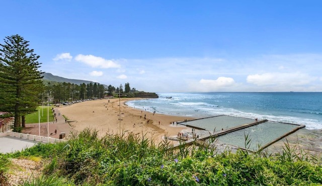 Thirroul Poolside Escape A Luxe Coastal Paradise