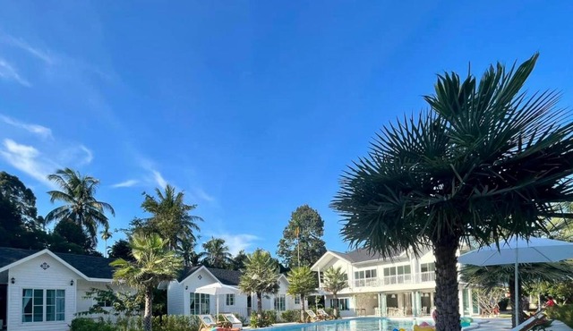 Thirty Tree Garden House