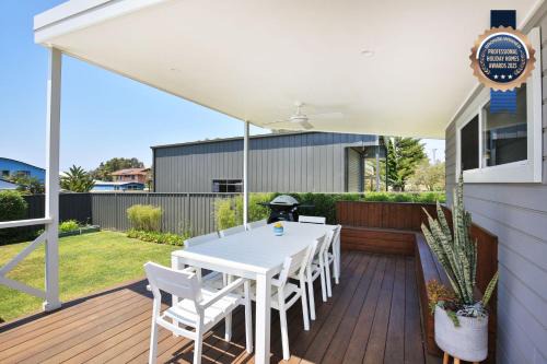 Tillys Retreat I Pet Friendly I 3 Min Walk to Beach
