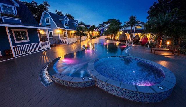 Tomangoh Vintage Resort