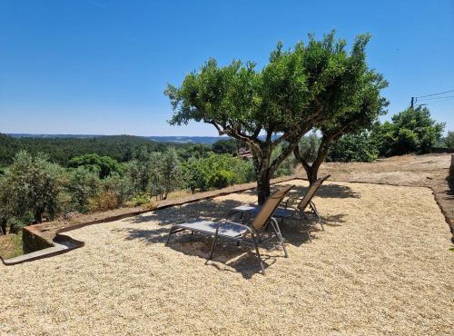 Tomar Stunning Views pool cottage