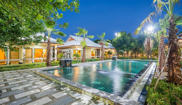 Tontan Resort Cha-Am