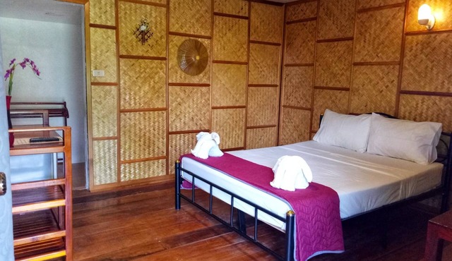 tp hut bungalows