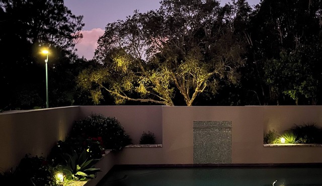 Tranquil Creekfront Couples Hideaway w/Private Pool - Luxury Private Retreat
